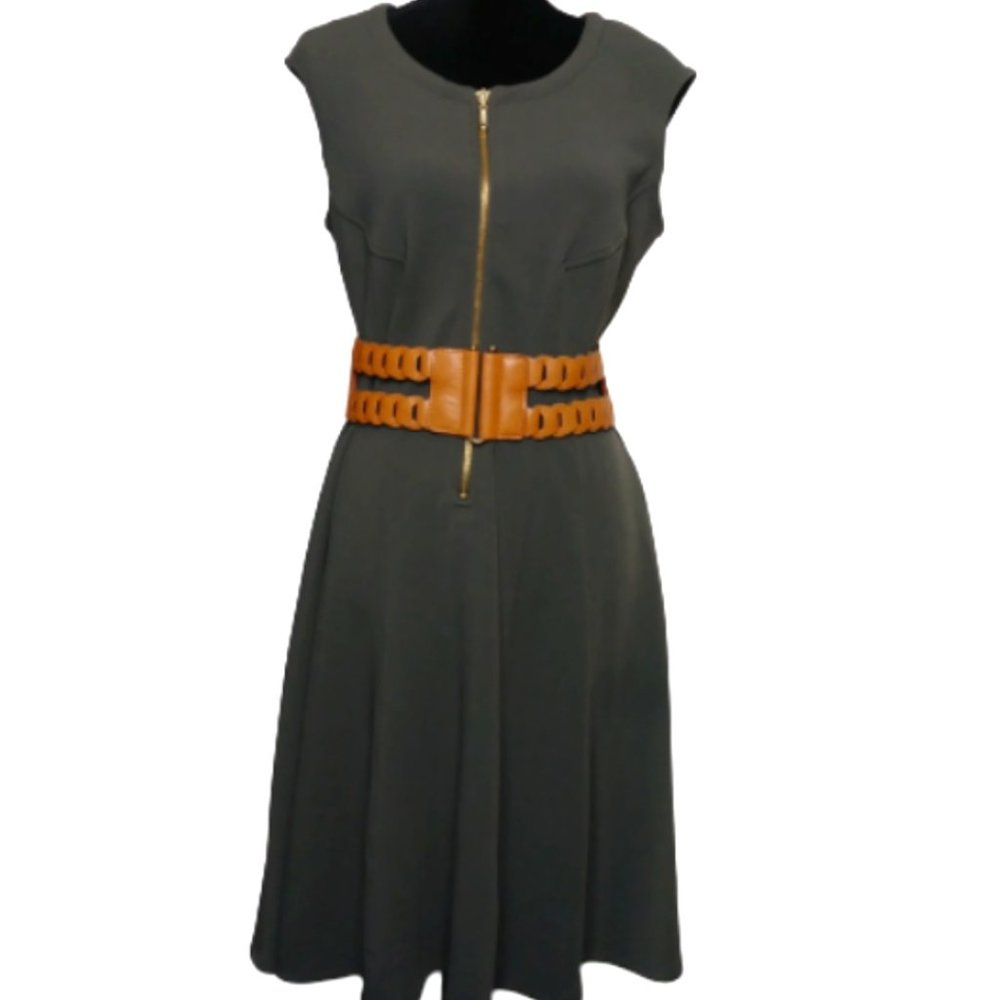 Women's dress